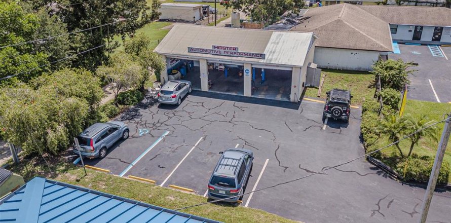 Immobilier commercial à Zephyrhills, Floride 122.63 m2 № 1919291