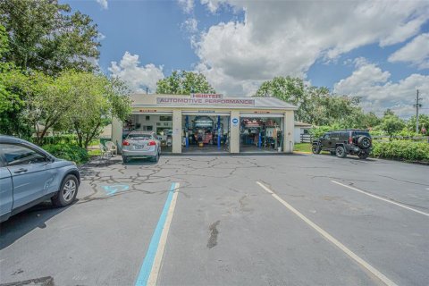 Immobilier commercial à vendre à Zephyrhills, Floride: 122.63 m2 № 1919291 - photo 5