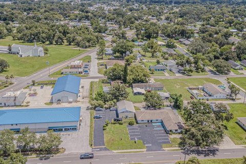 Immobilier commercial à vendre à Zephyrhills, Floride: 122.63 m2 № 1919291 - photo 25