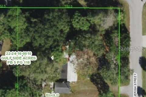 Terreno en Hudson, Florida № 2098809