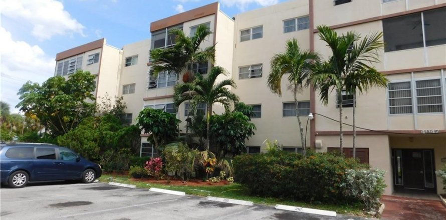 Condo in Fort Lauderdale, Florida, 2 bedrooms № 2154178