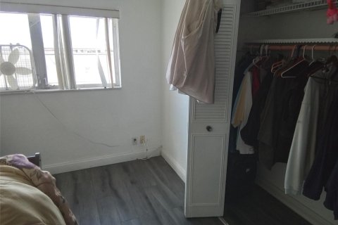 Condo in Fort Lauderdale, Florida, 2 bedrooms № 2154178 - photo 28