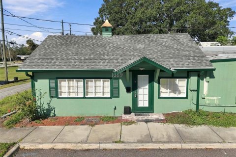Commercial property in Palm Harbor, Florida 175.96 sq.m. № 2419340 - photo 7