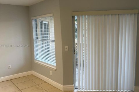 Condo in West Palm Beach, Florida, 1 bedroom  № 2088370 - photo 6