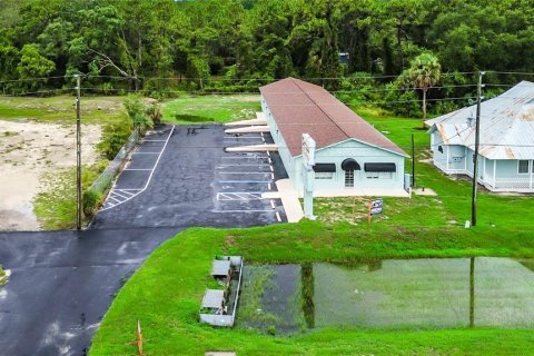 Propiedad comercial en venta en Homosassa, Florida, 422.15 m2 № 2321385 - foto 10