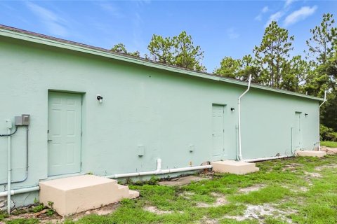 Propiedad comercial en venta en Homosassa, Florida, 422.15 m2 № 2321385 - foto 30