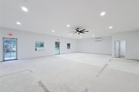 Propiedad comercial en venta en Homosassa, Florida, 422.15 m2 № 2321385 - foto 21