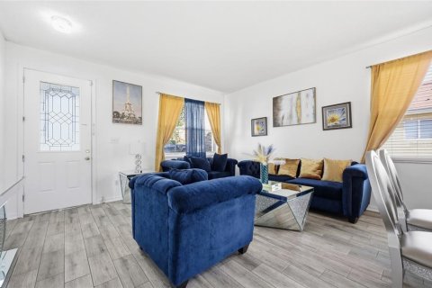 Купить виллу или дом в Орландо, Флорида 9 комнат, 187.11м2, № 2220100 - фото 12
