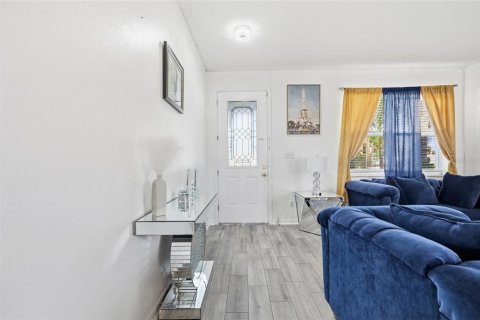 Купить виллу или дом в Орландо, Флорида 9 комнат, 187.11м2, № 2220100 - фото 10
