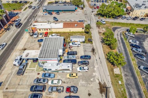 Immobilier commercial à vendre à Punta Gorda, Floride: 126.35 m2 № 2094601 - photo 4
