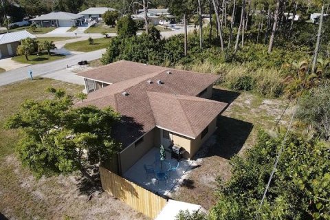 Villa ou maison à louer à Venice, Floride: 3 chambres, 165.18 m2 № 2150401 - photo 3