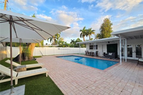 House in Hollywood, Florida 3 bedrooms, 136.66 sq.m. № 1975938 - photo 28