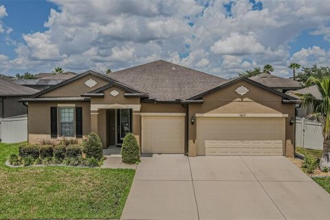 Casa en Valrico, Florida 4 dormitorios, 230.77 m2 № 2283598
