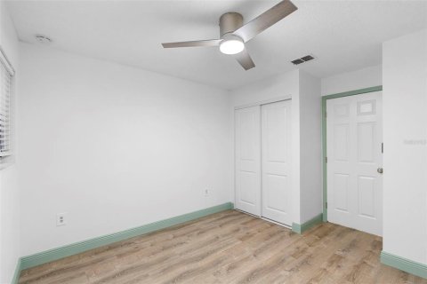 Condo in Orange City, Florida, 2 bedrooms  № 1761487 - photo 29