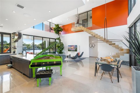 Casa en venta en Wilton Manors, Florida, 3 dormitorios, 246.19 m2 № 2042816 - foto 16