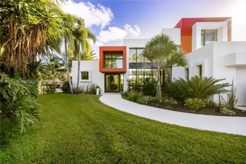 Casa en venta en Wilton Manors, Florida, 3 dormitorios, 246.19 m2 № 2042816 - foto 15