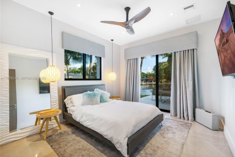 Casa en venta en Wilton Manors, Florida, 3 dormitorios, 246.19 m2 № 2042816 - foto 25