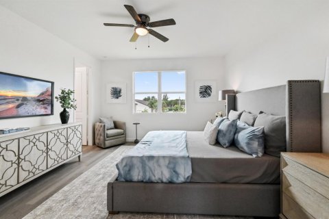 House in West Palm Beach, Florida 4 bedrooms, 183.11 sq.m. № 2171512 - photo 30