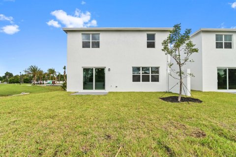 House in West Palm Beach, Florida 4 bedrooms, 183.11 sq.m. № 2171512 - photo 4
