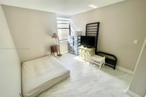 Copropriété à vendre à Aventura, Floride: 3 chambres, 128.21 m2 № 1958927 - photo 22