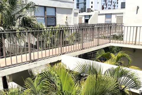 Copropriété à vendre à Aventura, Floride: 3 chambres, 128.21 m2 № 1958927 - photo 27