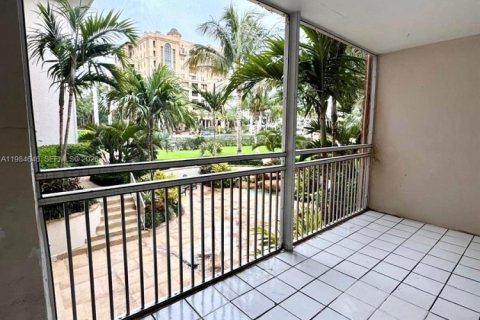 Copropriété à vendre à Boca Raton, Floride: 2 chambres, 89.19 m2 № 2254964 - photo 2