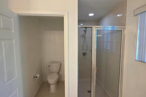 Купить таунхаус в Лодерхилл, Флорида 6 комнат, 190.45м2, № 2246579 - фото 13