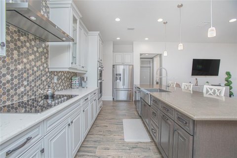 Villa ou maison à louer à Orlando, Floride: 5 chambres, 531.68 m2 № 2123107 - photo 11