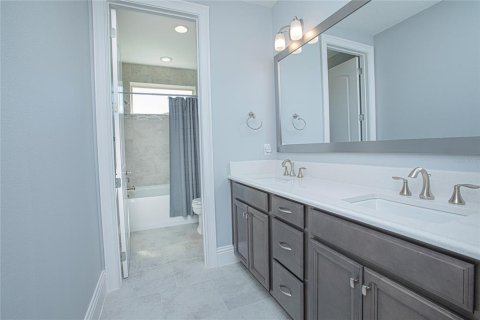 Villa ou maison à louer à Orlando, Floride: 5 chambres, 531.68 m2 № 2123107 - photo 22