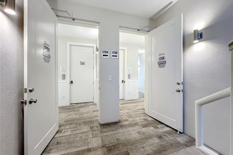 Купить коммерческую недвижимость в Сарасота, Флорида 10 спален, 655.15м2, № 1508765 - фото 4