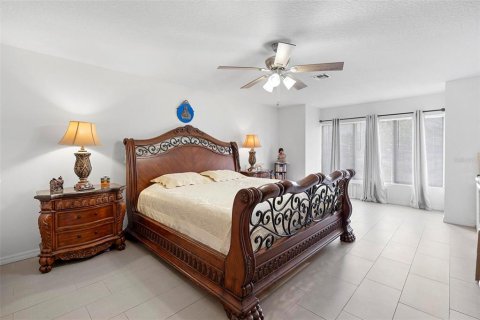Casa en venta en Deltona, Florida, 4 dormitorios, 399.85 m2 № 1653595 - foto 21