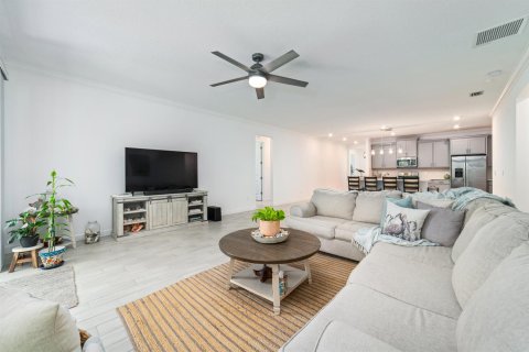 Casa en venta en Vero Beach, Florida, 4 dormitorios, 210.89 m2 № 2077759 - foto 11