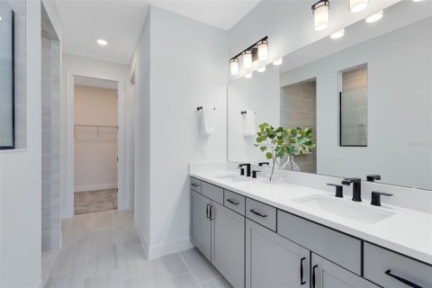 Casa en venta en Orlando, Florida, 3 dormitorios, 179.77 m2 № 1905543 - foto 17