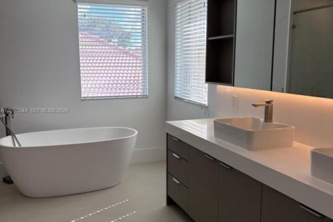 Villa ou maison à Weston, Floride 5 chambres, 292.08 m2 № 2387136
