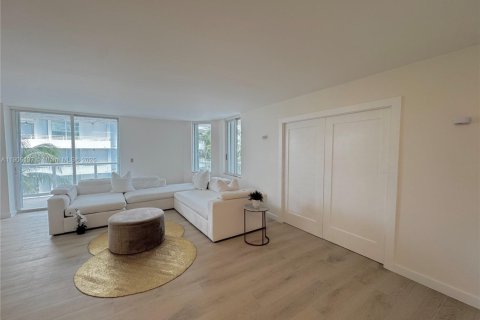 Купить кондоминиум в Майами-Бич, Флорида 3 спальни, 129.13м2, № 1956106 - фото 4