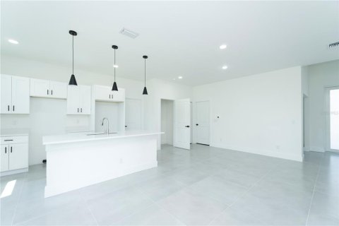 Casa en venta en Lehigh Acres, Florida, 3 dormitorios, 151.43 m2 № 1873552 - foto 7