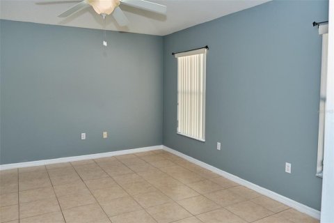 Casa en alquiler en Kissimmee, Florida, 3 dormitorios, 129.88 m2 № 1870454 - foto 9