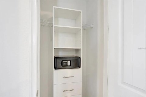 Villa ou maison à vendre à Kissimmee, Floride: 4 chambres, 191.94 m2 № 2222571 - photo 22