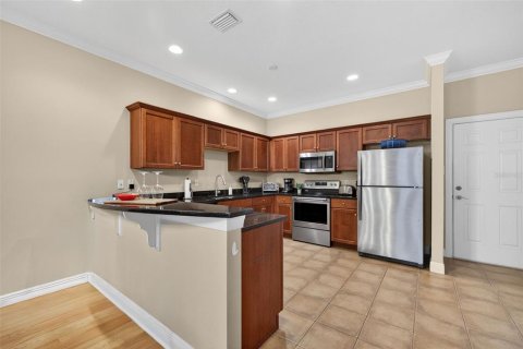 Adosado en venta en Saint Petersburg, Florida, 3 dormitorios, 184.88 m2 № 2150819 - foto 8