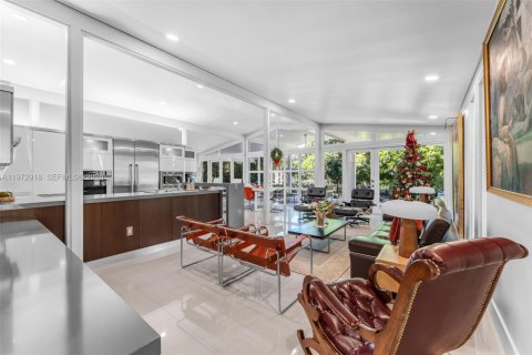 Casa en venta en Pinecrest, Florida, 4 dormitorios, 258.64 m2 № 2033094 - foto 13