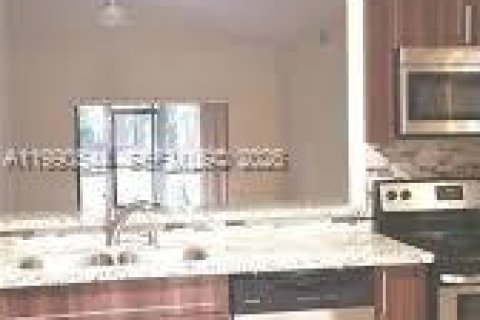 Casa en alquiler en Weston, Florida, 3 dormitorios, 117.8 m2 № 2057921 - foto 12