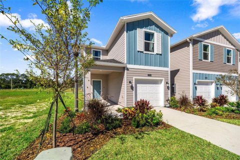Townhouse in Gainesville, Florida 3 bedrooms, 163.97 sq.m. № 2111958 - photo 3