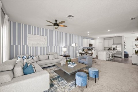 Townhouse in Gainesville, Florida 3 bedrooms, 163.97 sq.m. № 2111958 - photo 20