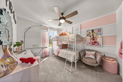 Townhouse in Gainesville, Florida 3 bedrooms, 163.97 sq.m. № 2111958 - photo 7