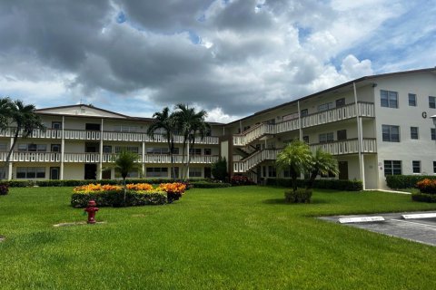 Condo in Boca Raton, Florida, 1 bedroom  № 2254879 - photo 6