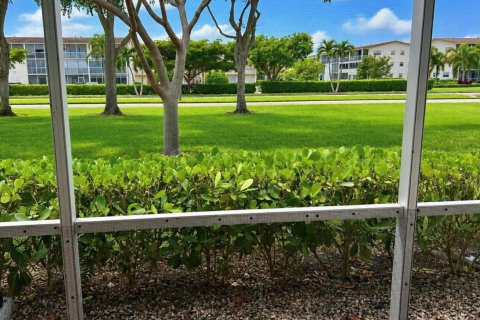 Condo in Boca Raton, Florida, 1 bedroom  № 2254879 - photo 4