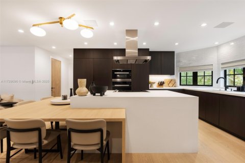 House in Coral Gables, Florida 6 bedrooms, 406.63 sq.m. № 1936025 - photo 18