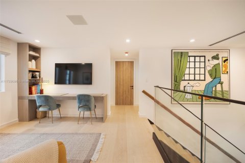 Casa en venta en Coral Gables, Florida, 6 dormitorios, 406.63 m2 № 1936025 - foto 22