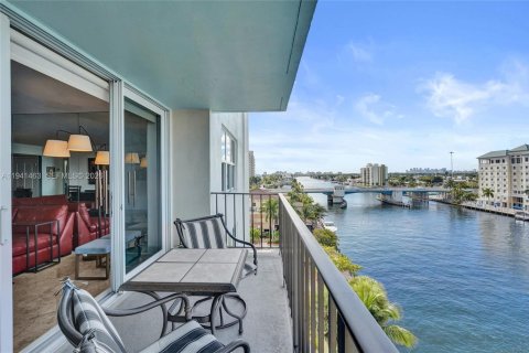 Copropriété à vendre à Fort Lauderdale, Floride: 2 chambres, 111.48 m2 № 1999598 - photo 4