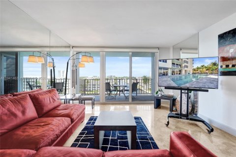 Copropriété à vendre à Fort Lauderdale, Floride: 2 chambres, 111.48 m2 № 1999598 - photo 26